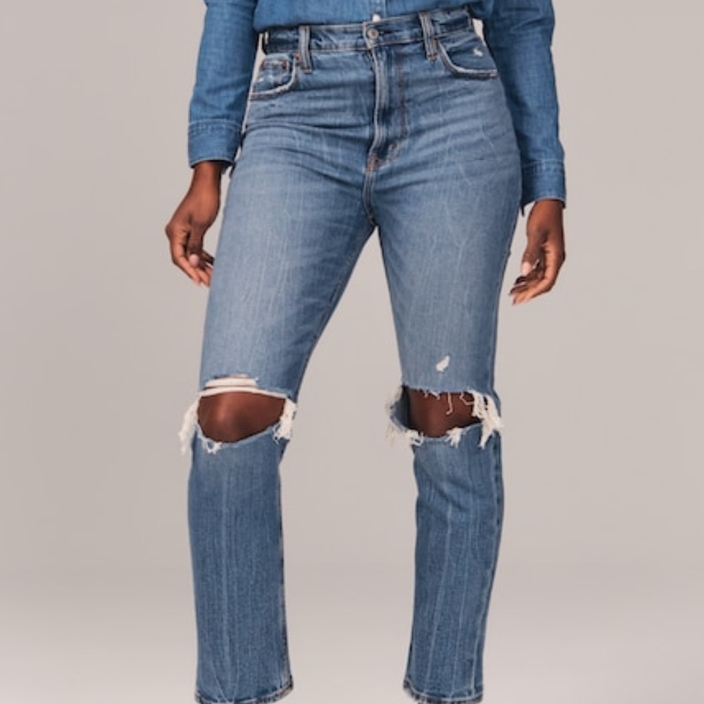 Curve Love Ultra High Rise Ankle Straight Jean Size 25 Medium Wash